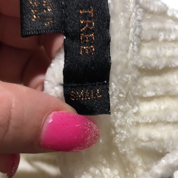 Love Tree cream super soft sweater size small - Picture 10 of 11